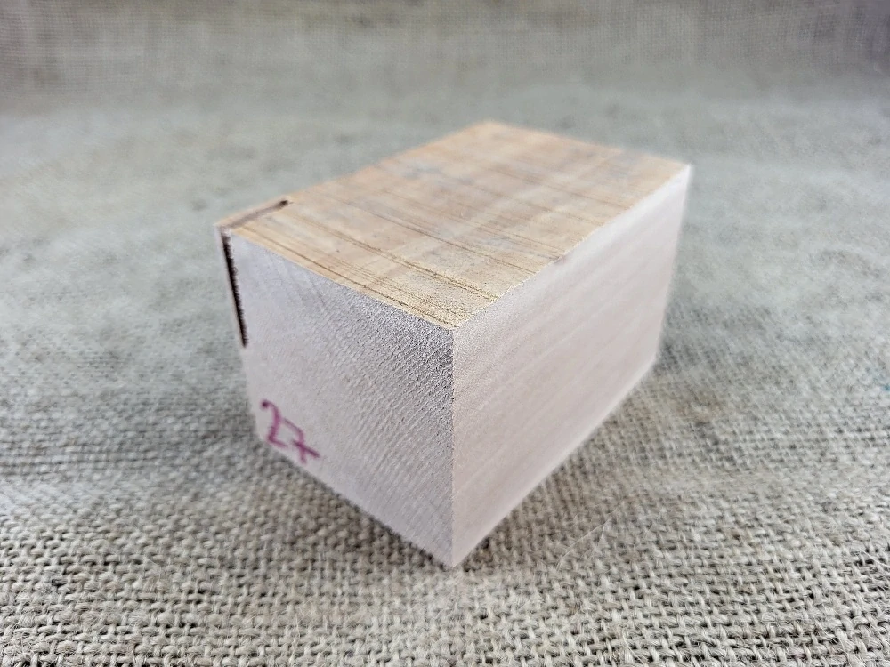 Masivní přířez z Americké třešně na výrobu dýmky  (AT27)