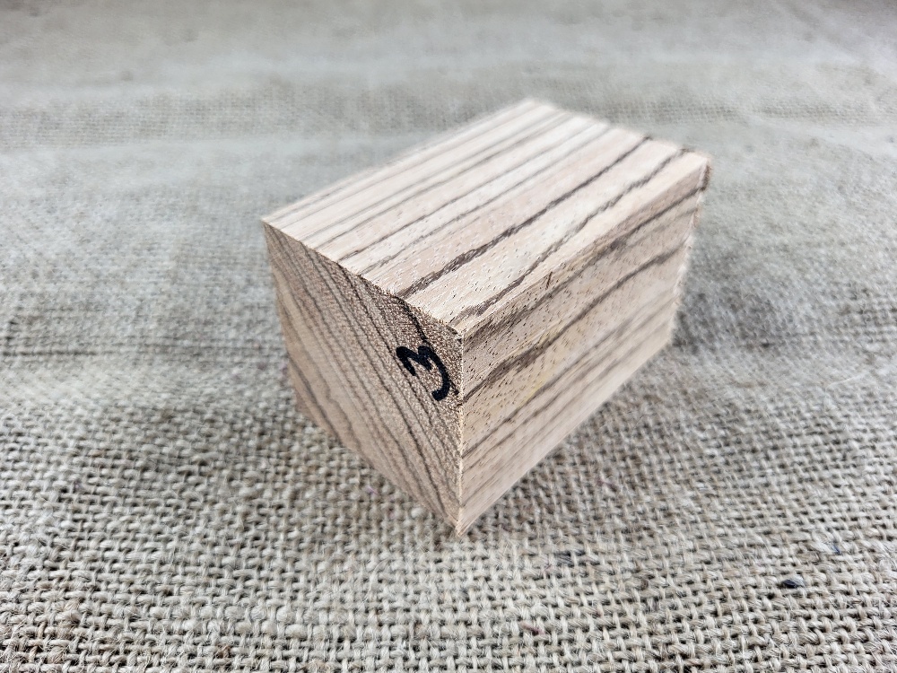 Přířez Zebrano (ZB3)