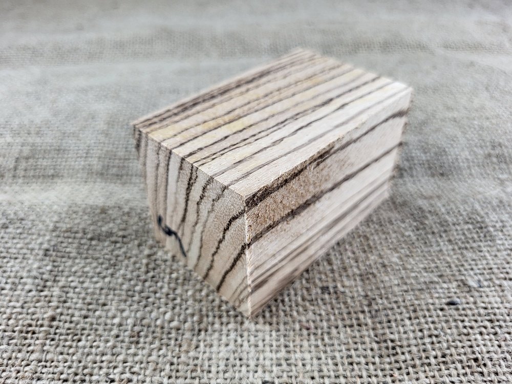 Přířez Zebrano (ZB5)