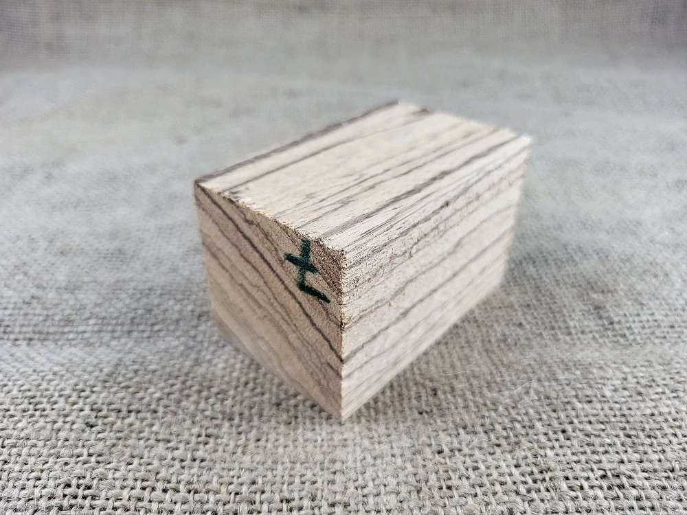 Přířez Zebrano (ZB7)