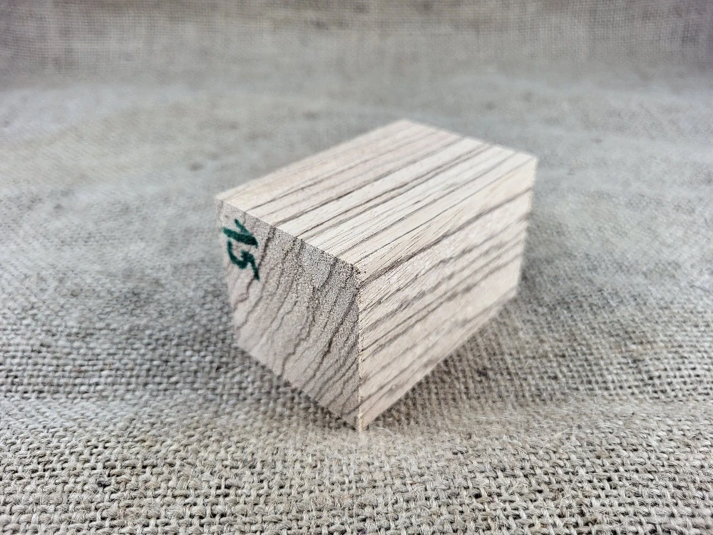 Přířez Zebrano (ZB15)