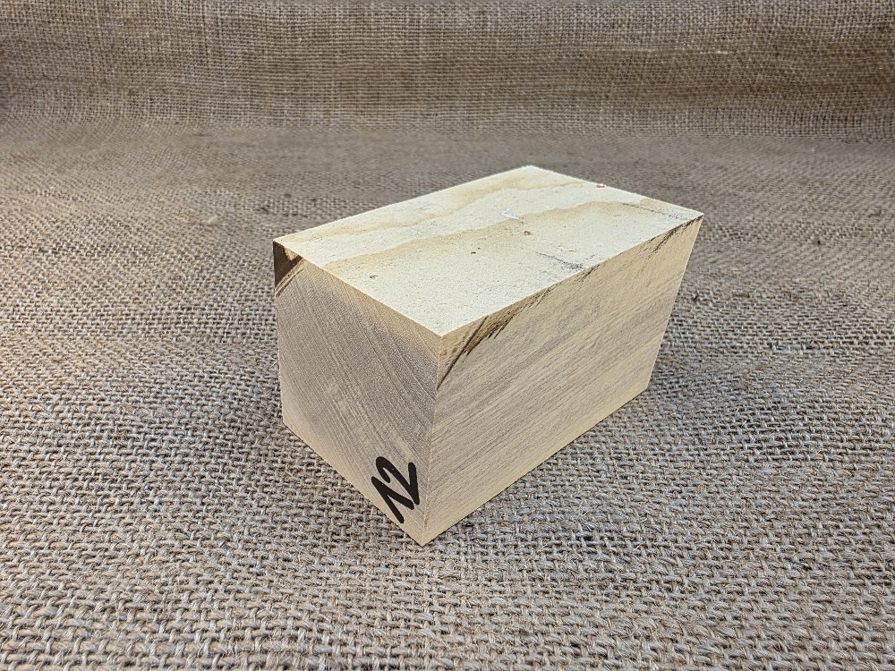 Přířez z citronovníku na výrobu dýmky (CT12)