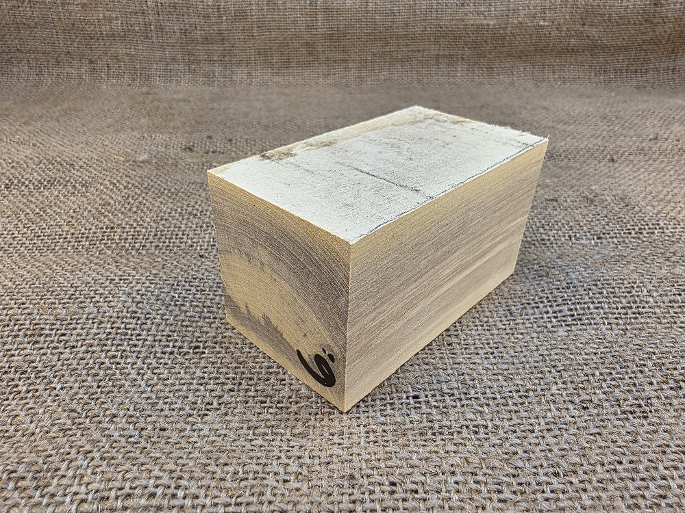 Přířez z citronovníku na výrobu dýmky (CT6)