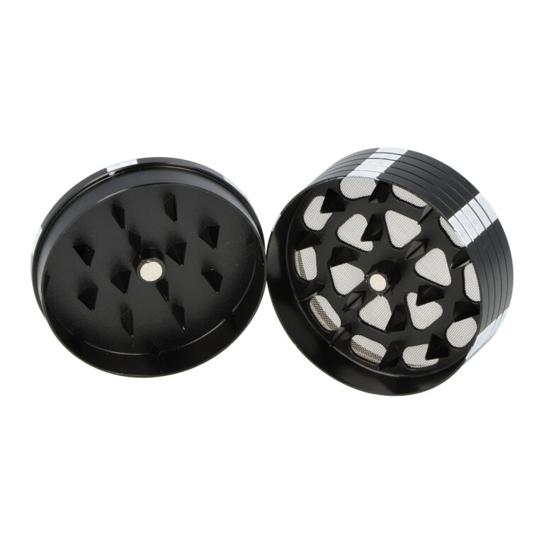 Drtič tabáku kovový Poker, 51mm - červený