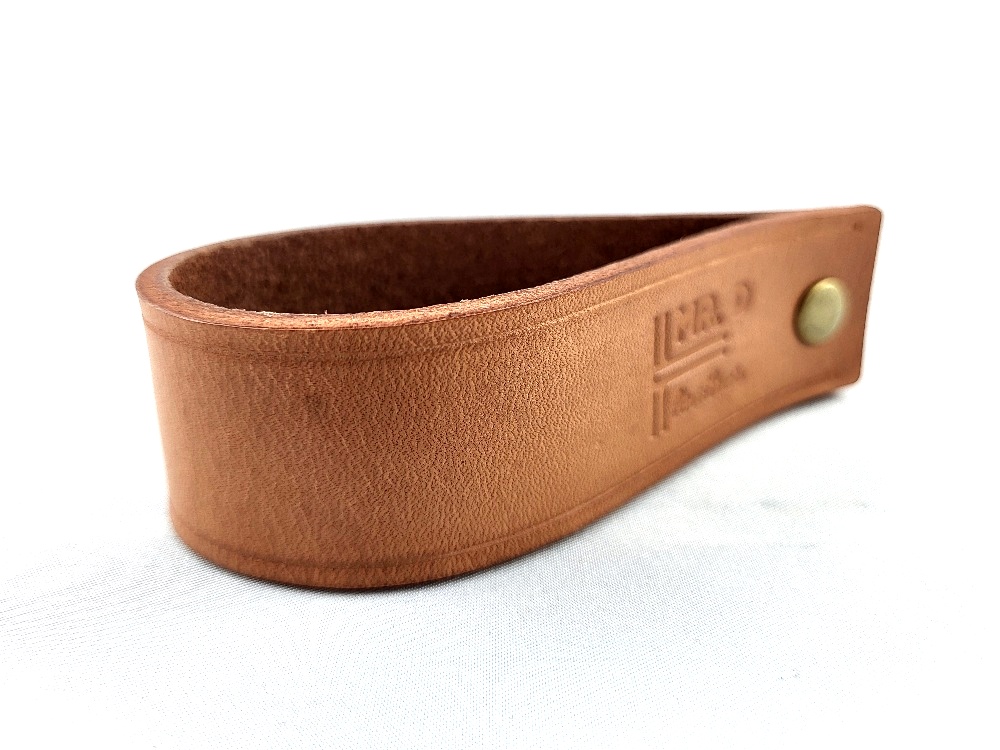 Stojánek na dýmku - Mr.D (světle hnědý)