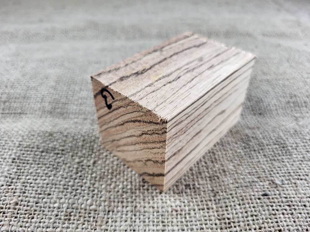 Přířez Zebrano (ZB3)