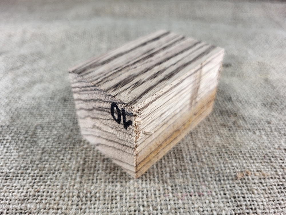 Přířez Zebrano (ZB10)