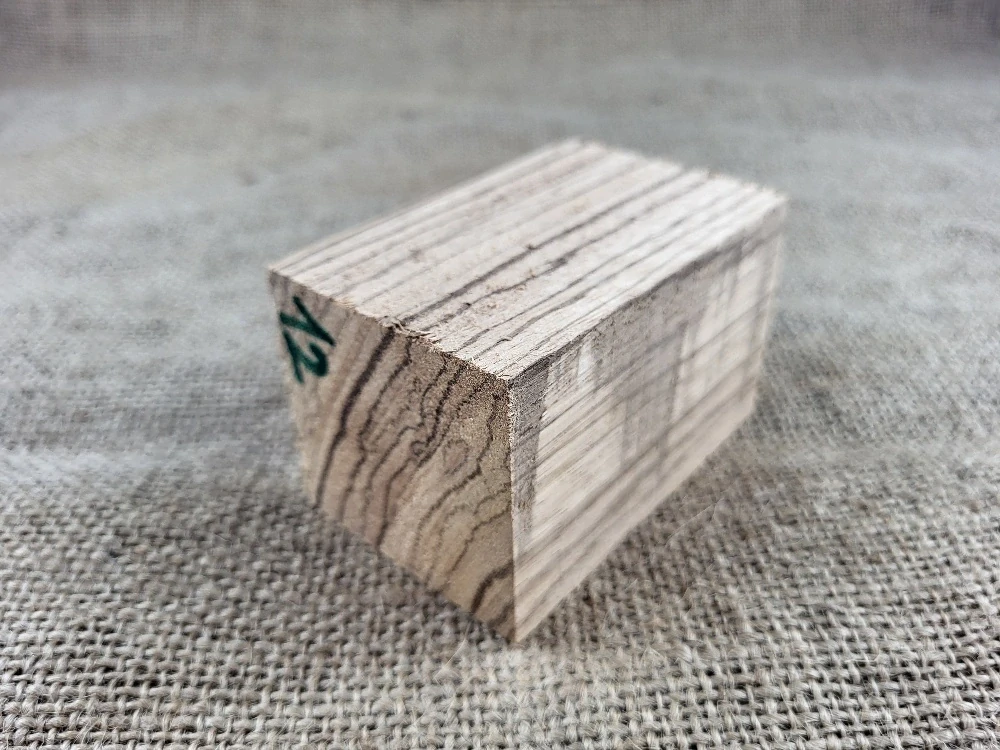 Přířez Zebrano (ZB12)