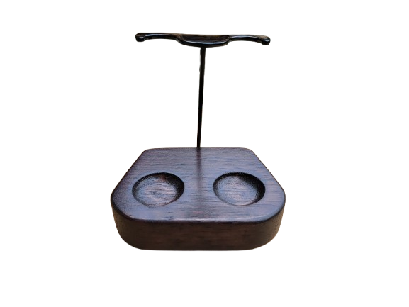 Stojánek na dvě dýmky, tobacco