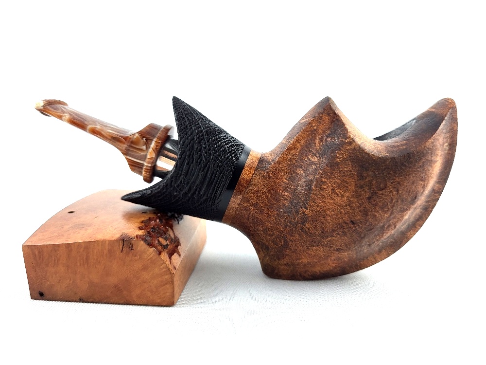 Dýmka Martin Haluška The Rhino 04