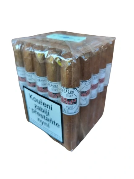 Doutníky Traveler medium filler Robusto, 25ks