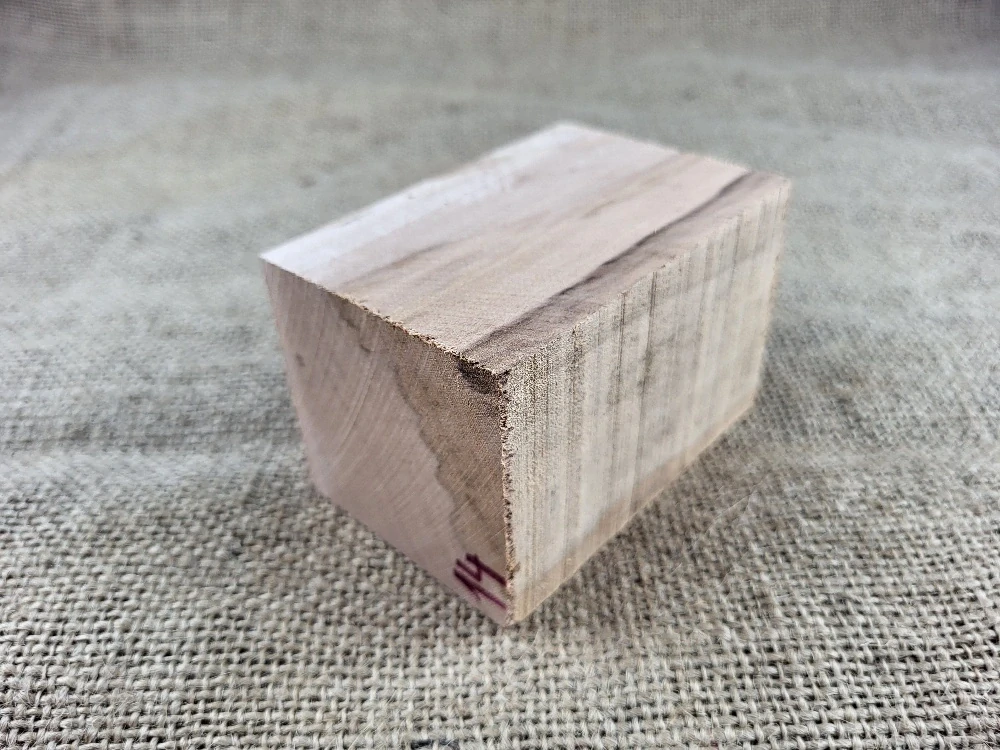 Masivní přířez z Americké třešně na výrobu dýmky  (AT14)