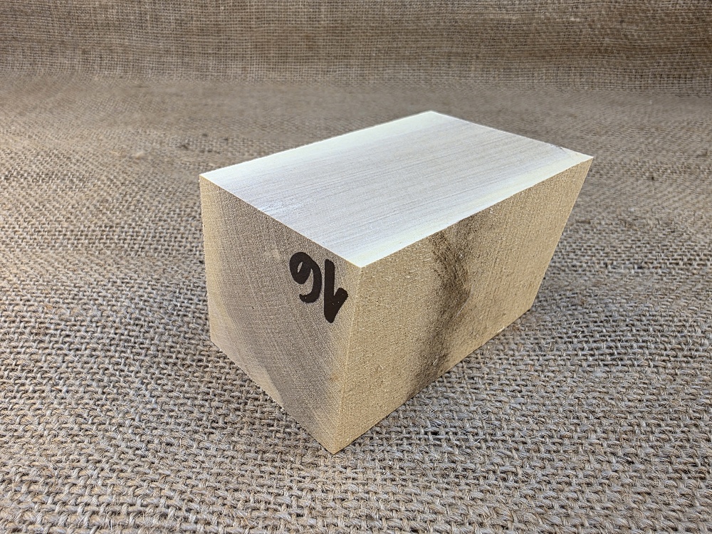 Přířez z citronovníku na výrobu dýmky (CT16)