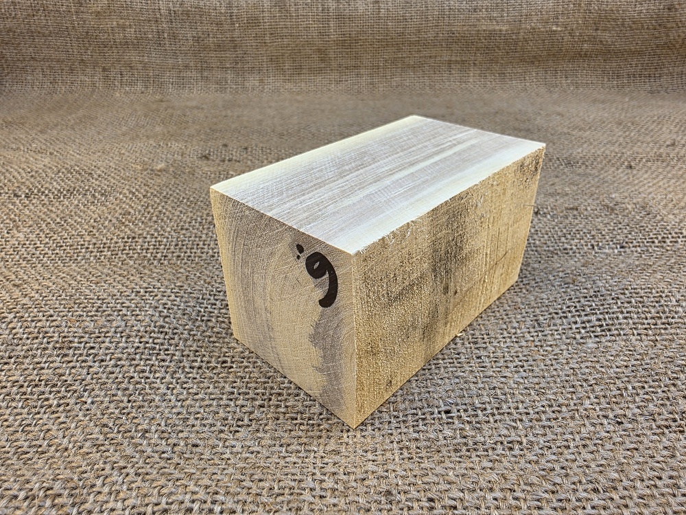 Přířez z citronovníku na výrobu dýmky (CT6)