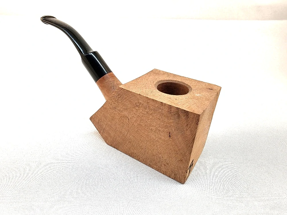 Hobby přířez na výrobu dýmky s náustkem (B)