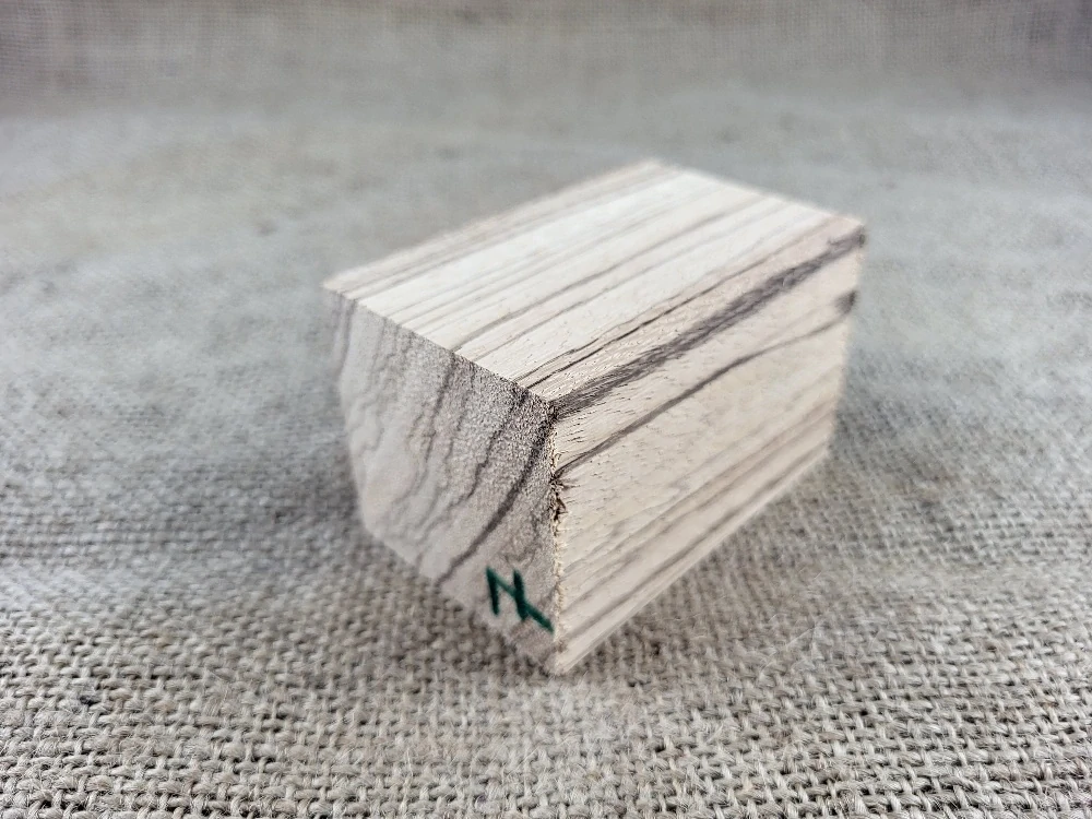 Přířez Zebrano (ZB7)