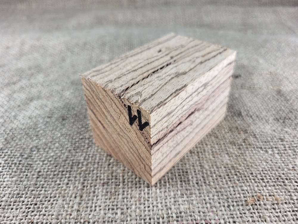 Přířez Zebrano (ZB11)