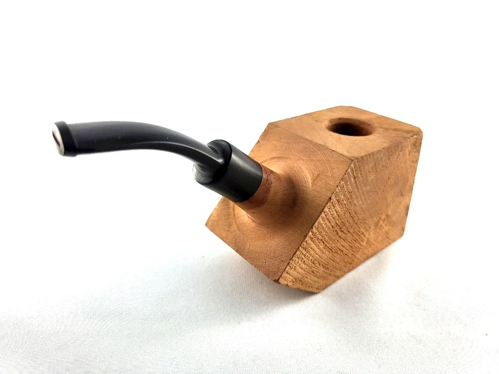 Hobby přířez na výrobu dýmky s náustkem (J1) (prasklina)