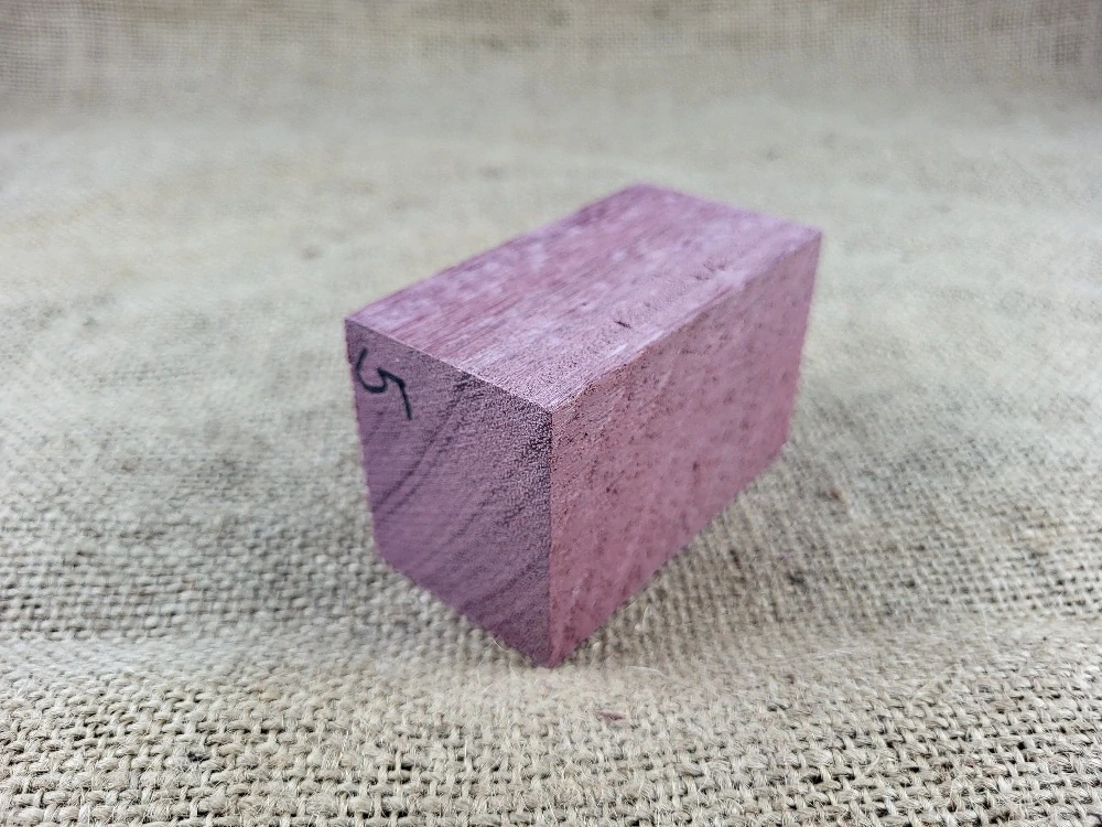 Přířez z Amarant (AM5)