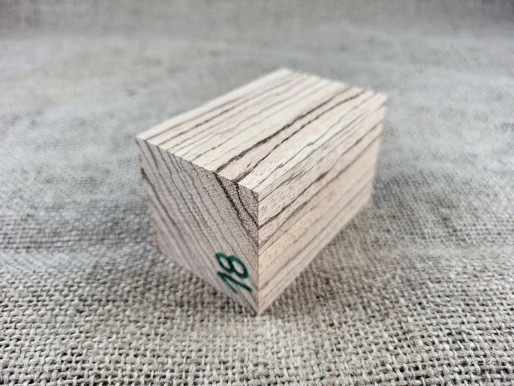 Přířez Zebrano (ZB18)