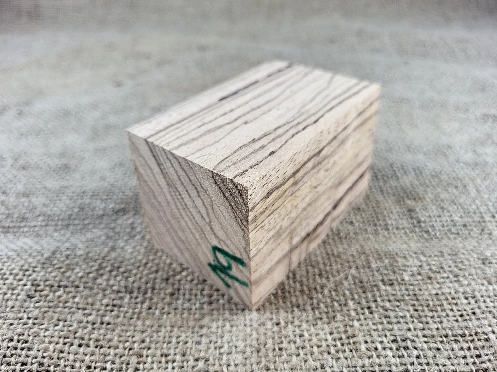 Přířez Zebrano (ZB19)