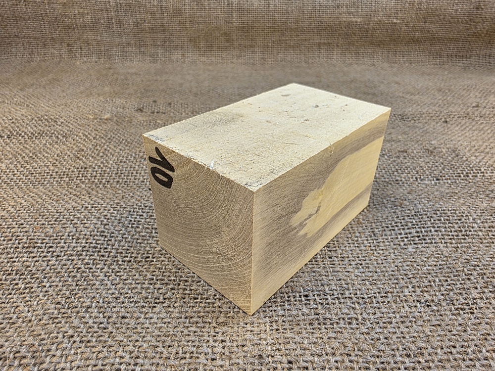 Přířez z citronovníku na výrobu dýmky  s prasklinou (CT10)