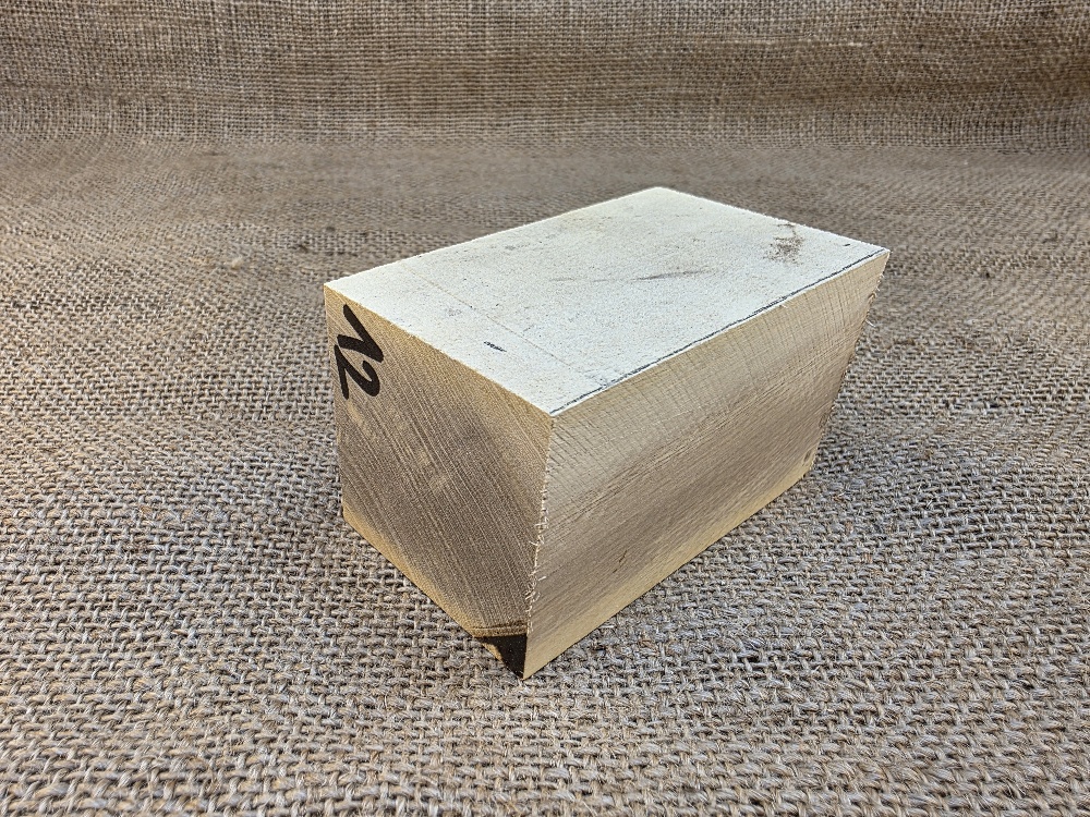 Přířez z citronovníku na výrobu dýmky (CT12)