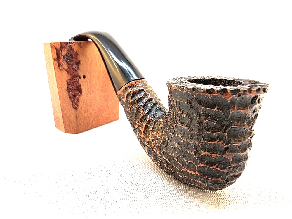 Dýmka Peterson Aran Rusticated 05
