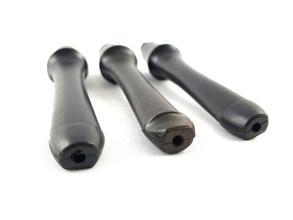 Ebonitový náustek dlouhý, tvarovaný