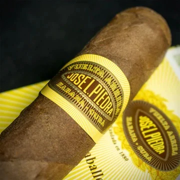 Doutníky Jose L. Piedra Petit Caballeros C/P, 12ks