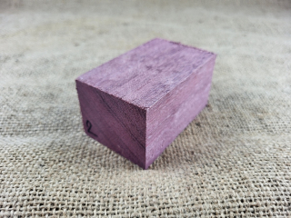 Přířez z Amarant (AM2)