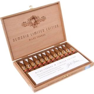 Doutníky Demonio Gold Torpedo Limited Edition Miloš Forman, 12ks